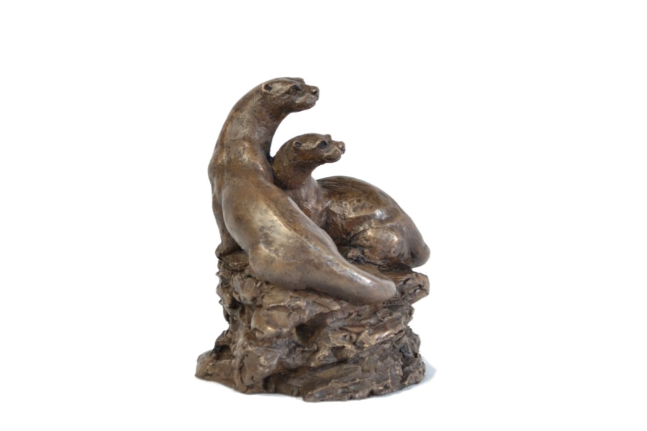 bronze otter pair sculpture by animal sculptor tanya