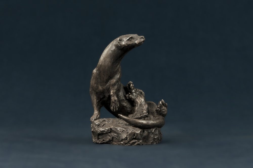 otter and cub statue