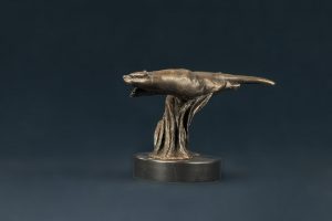 bronze swimming otter sculpture