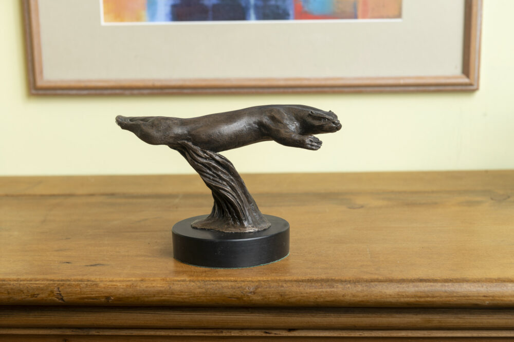 9 Tanya Russell animal sculptures - bronze Swimming Otter sculpture otters statue BR_05