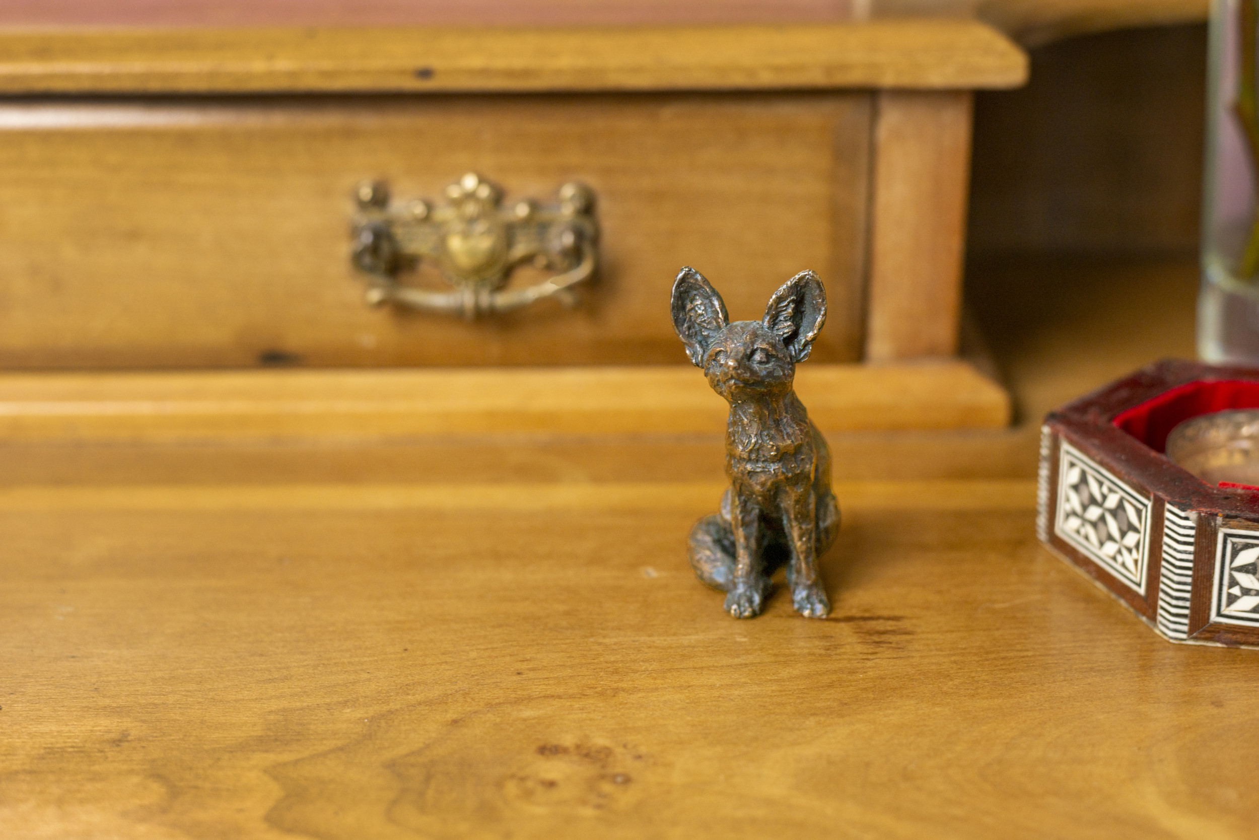 'Stargazers' man and dog on ring sculpture
