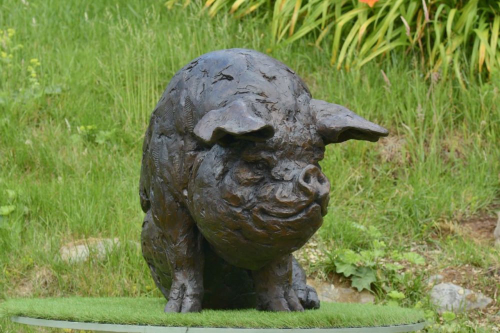 Life size Bronze Pig