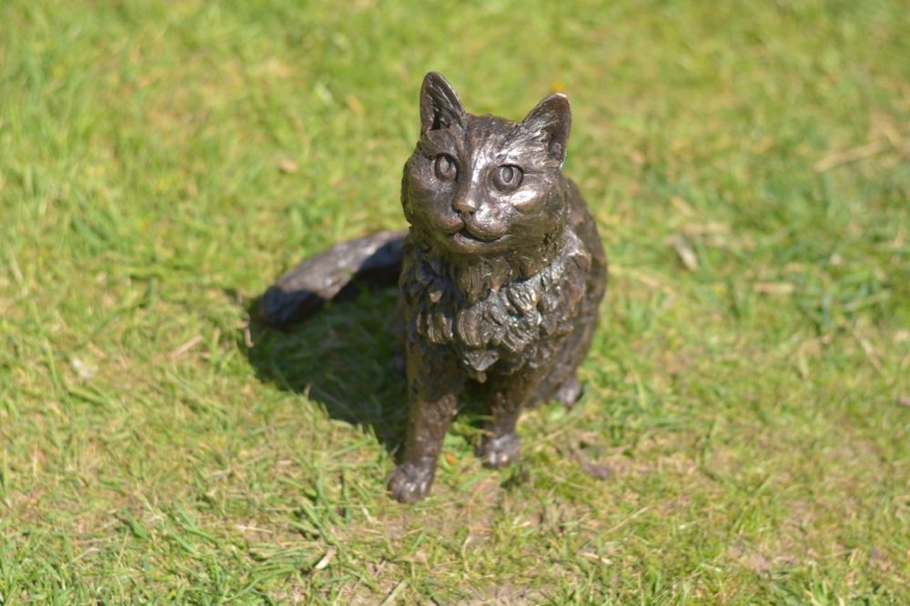 Sitting Longhaired Cat Sculpture, Bronze Cat Statue