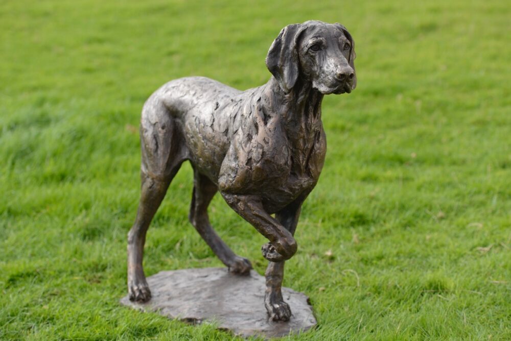 'Pointing Weimaraner' Bronze Dog, Weimaraner Sculpture, Weimaraner Statue, Foundry Bronze Metal, Tanya Russell Dog Sculptures
