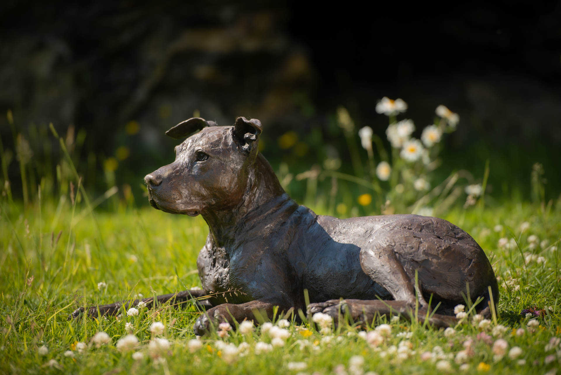 outdoor displayed crossbreed sculpture