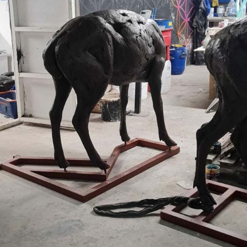 subframe securing foundry bronze sculptures