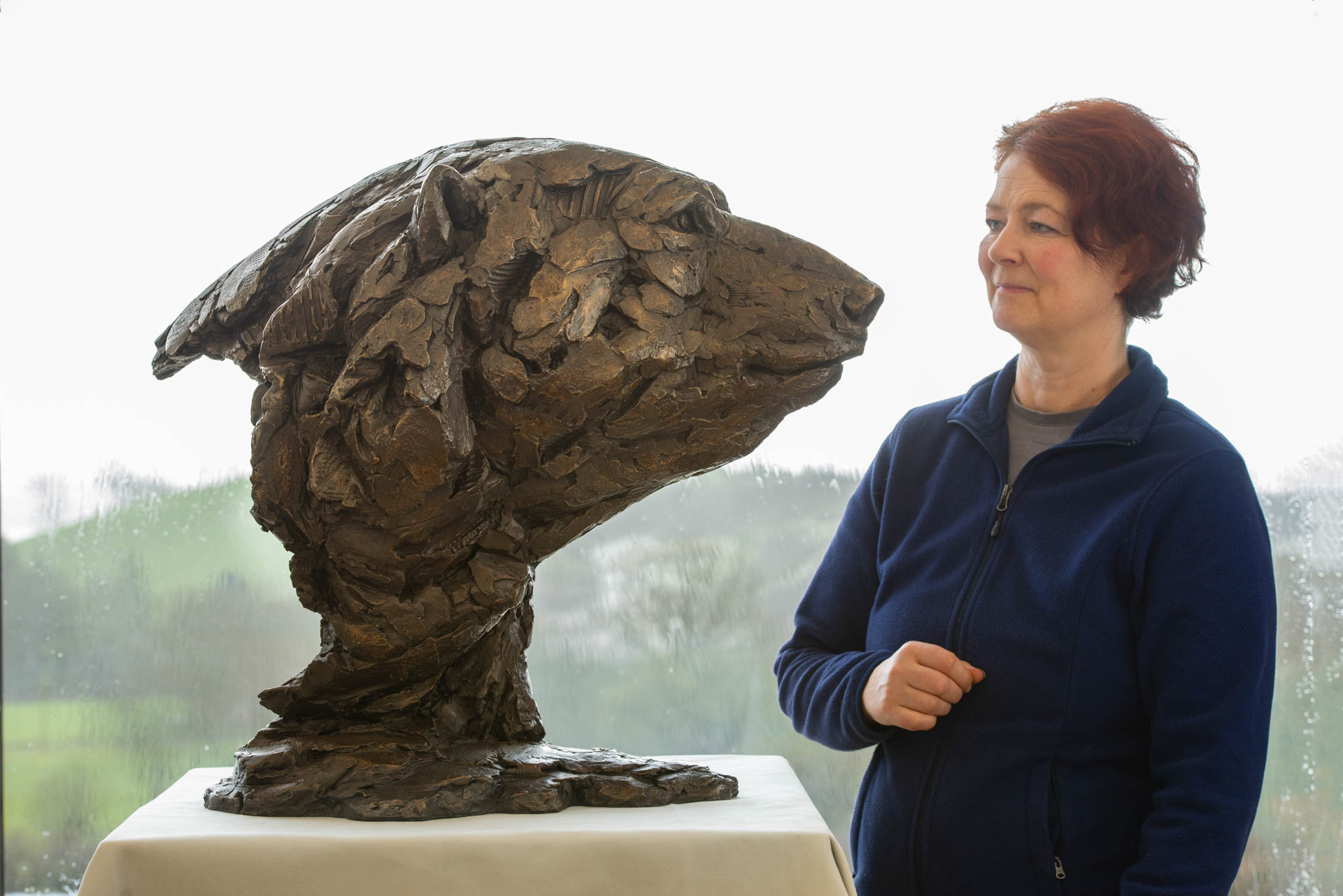 bronze-polar-bear-portrait-head-sculpture-life-size-polar-bear